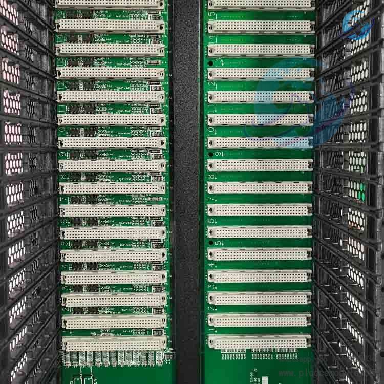 GE IC698CHS017B WALL(REAR)MOUNT RACK.jpg