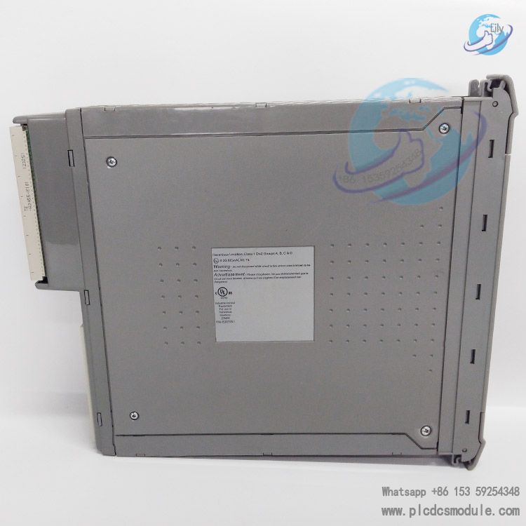 ICS TRIPLEX T8451 24 Vdc Digital Output Module...jpg