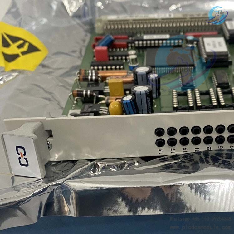 Alstom 029.202 426 A D-D A-Converter 8 I O 10V ADA 232.jpg