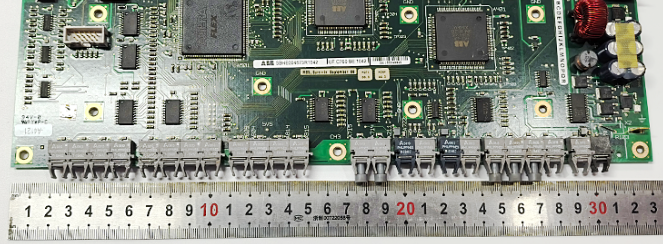 ABB UFC760BE1042 3BHE004573R1042 Current Sense Board......png